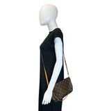 LOUIS VUITTON: Monogram Favorite MM