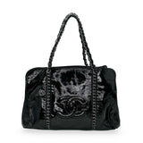 CHANEL: Patent Leather Large Luxe Linge Tote