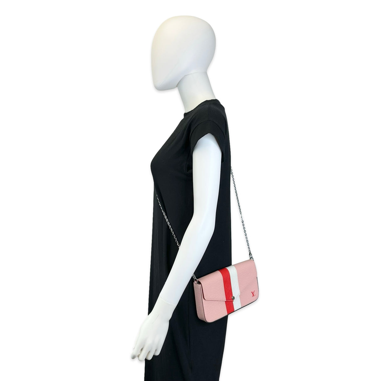 LOUIS VUITTON: Epi Felicie Pochette