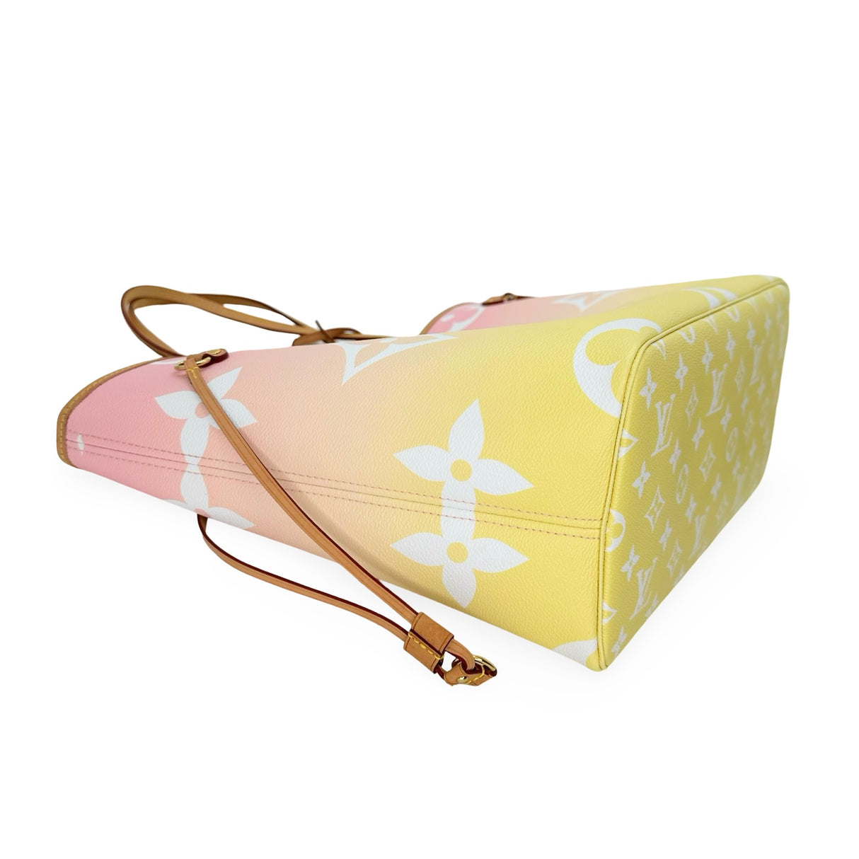 LOUIS VUITTON: Monogram Giant By the Pool Neverfull MM