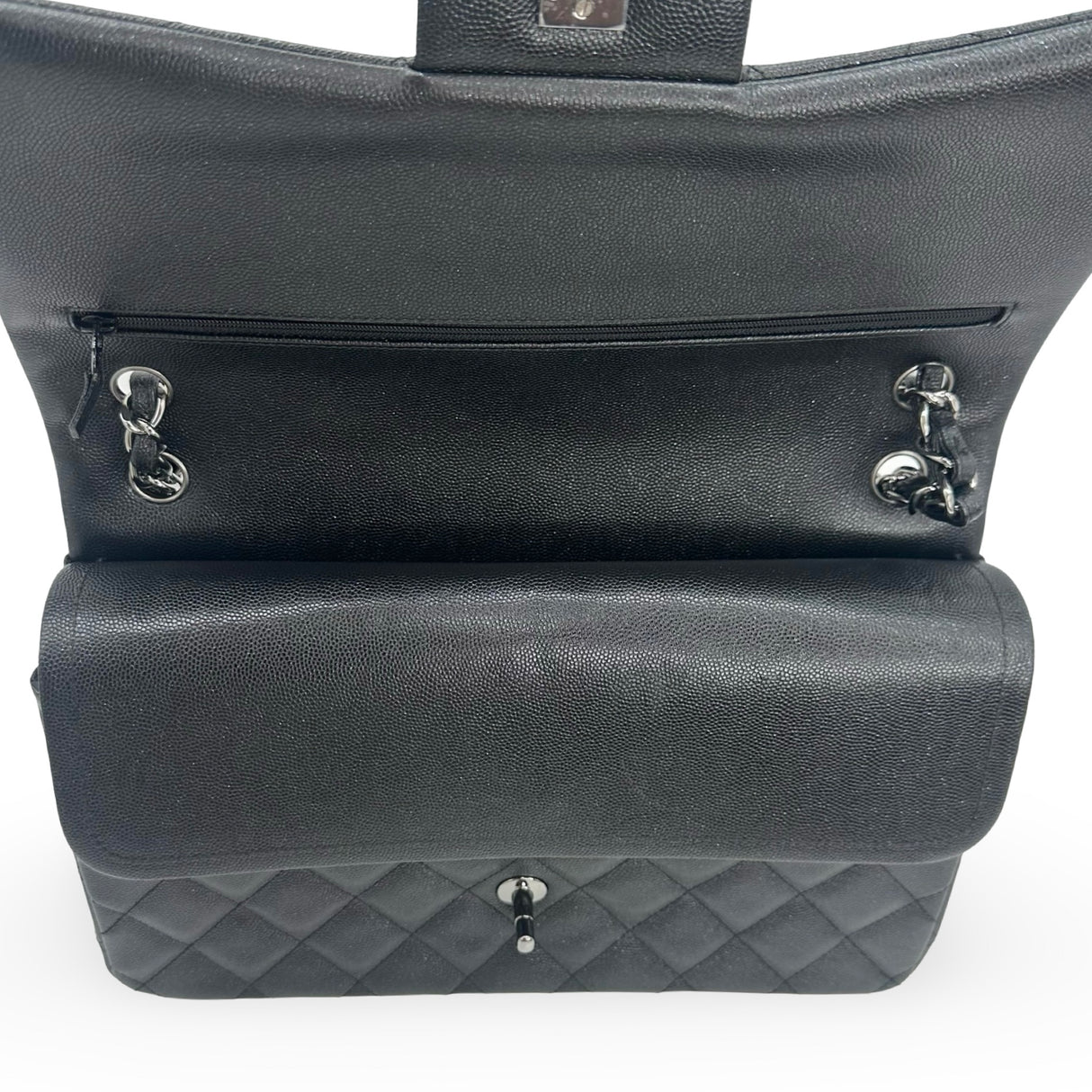 CHANEL: Iridescent Quilted Caviar Jumbo Classic Double Flap