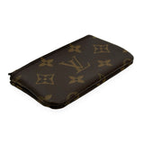 LOUIS VUITTON: Monogram Key Pouch