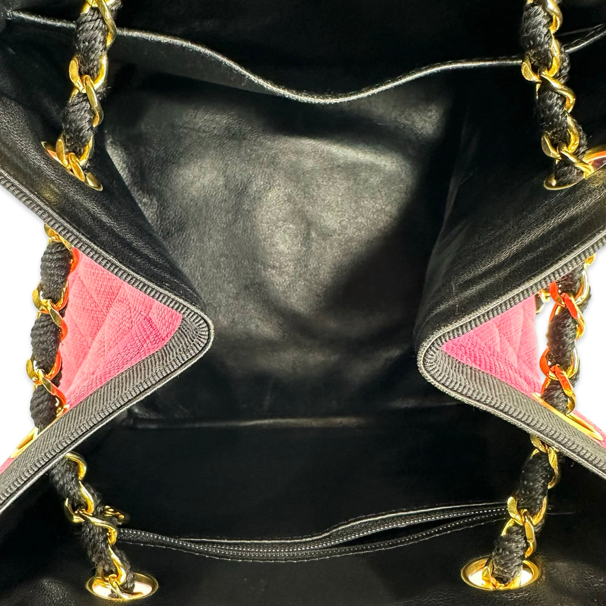 Quilted Tweed Raffia Bucket Chain Bag