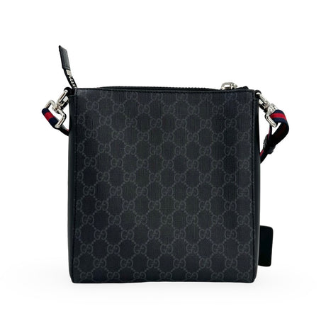 GUCCI: GG Supreme Small Messenger