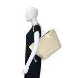 LOUIS VUITTON: Monogram By the Pool Raffia Neverfull MM
