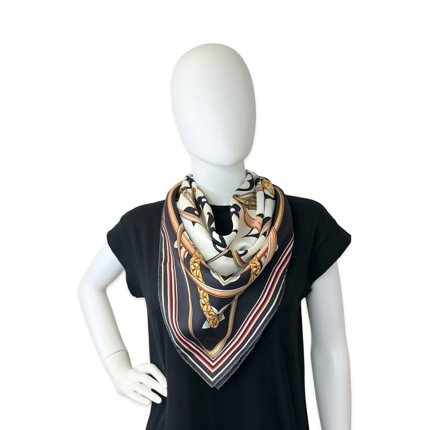 Louis Vuitton Silk Ultimate Monogram Square 90 Scarf