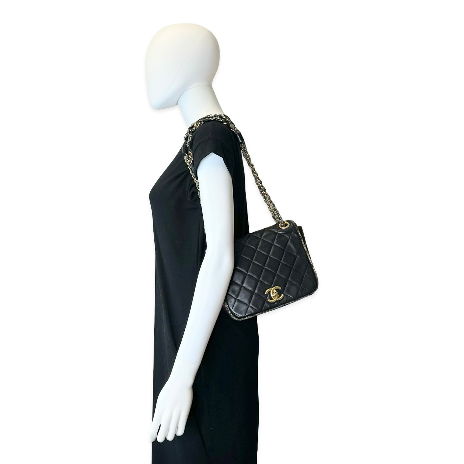 Chanel Quilted Lambskin Tweed Trim Square Full Flap