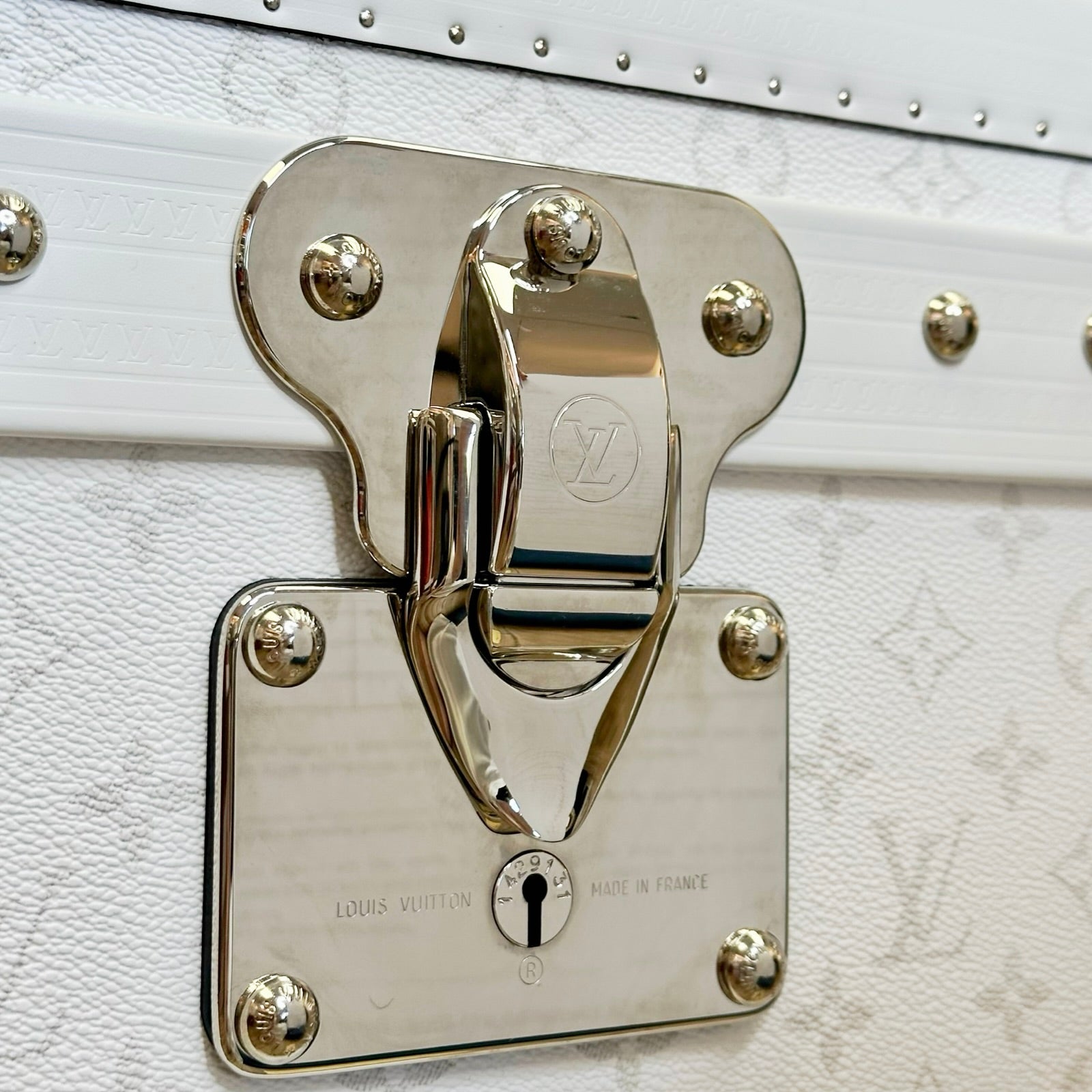 Louis Vuitton Monogram Malle Courrier Lozine 110 Trunk